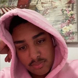 Meet your Posher, Gilbert